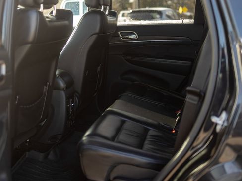 Used 2015 Jeep Grand Cherokee Limited image 32