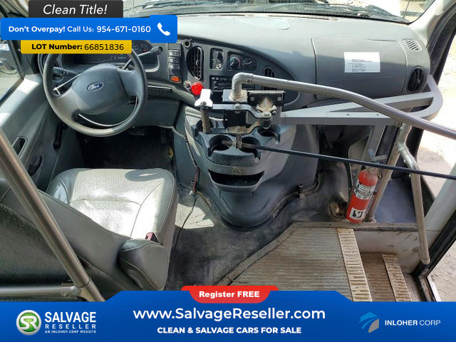 Used 2008 Ford E-350 and Econoline 350 Super Duty RWD image 11