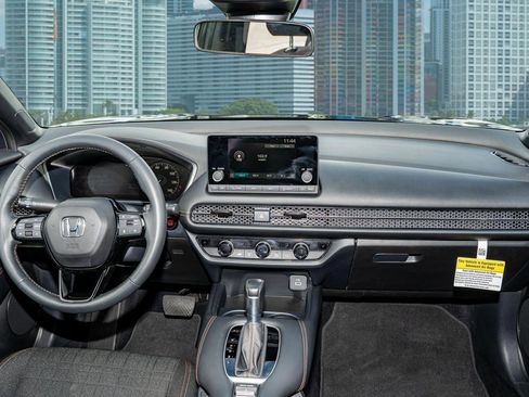 Certified 2024 Honda HR-V Sport image 21