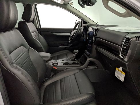 New 2025 Ford Ranger Lariat w/ FX4 Off-Road Package image 26