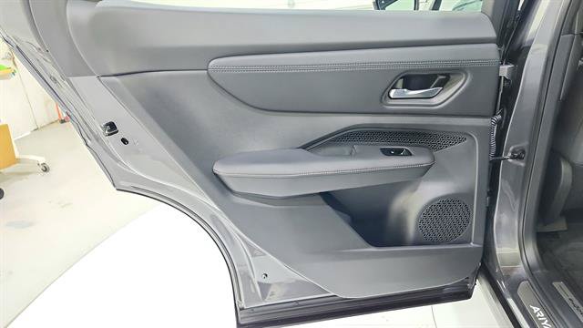 Certified 2024 Nissan Ariya AWD image 23