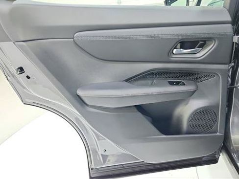 Certified 2024 Nissan Ariya AWD image 23