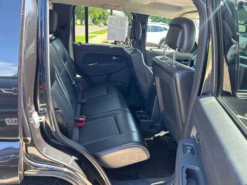 Used 2012 Jeep Liberty Sport AWD/4WD image 29