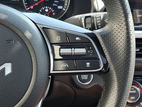 Used 2024 Kia Forte GT-Line w/ GT-Line Premium Package image 23