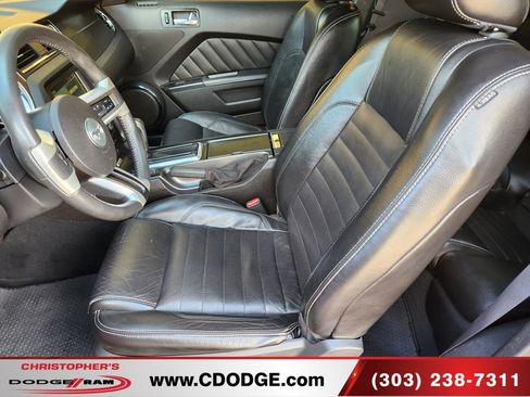 Used 2010 Ford Mustang GT RWD image 15