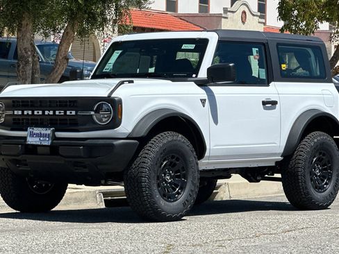New 2026 Ford Bronco 2-Door AWD/4WD image 8