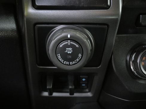 Used 2018 Ford F150 XLT w/ Equipment Group 302A Luxury AWD/4WD image 20