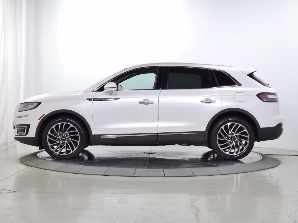 Used 2019 Lincoln Nautilus Reserve AWD/4WD image 5