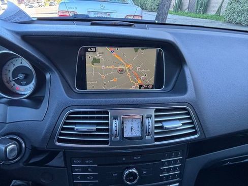 Used 2017 Mercedes-Benz E 400 Coupe image 33