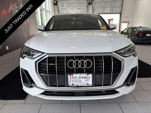 Used 2023 Audi Q3 2.0T Premium w/ Convenience Package AWD/4WD image 7