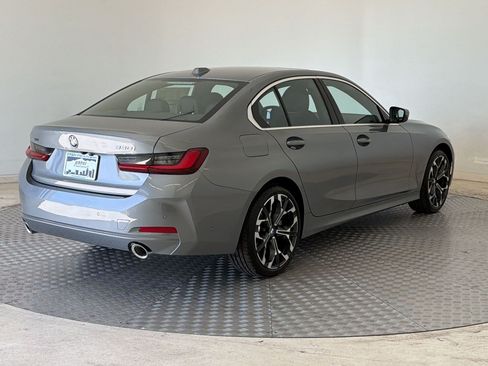 New 2026 BMW 330i xDrive Sedan w/ Premium Package AWD/4WD image 9