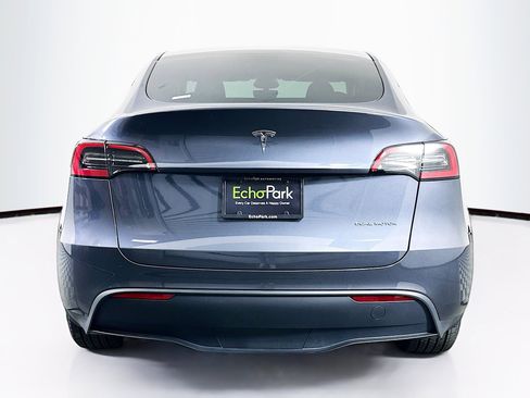 Used 2023 Tesla Model Y Long Range AWD/4WD image 7