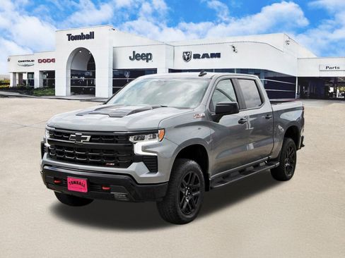 Used 2026 Chevrolet Silverado 1500 LT Trail Boss w/ Protection Package AWD/4WD image 3
