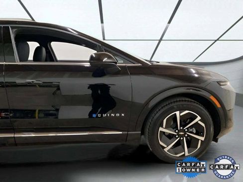 Used 2025 Chevrolet Equinox EV LT w/ Convenience Package image 91