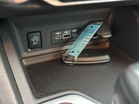 Used 2024 Nissan Sentra SV image 20