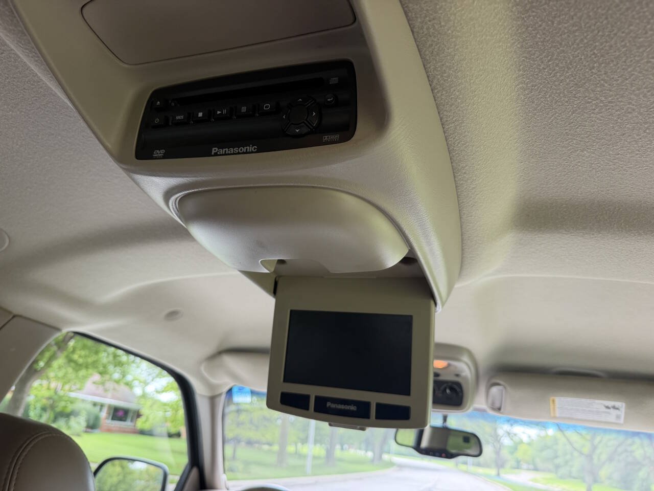 Used 2004 GMC Yukon XL Denali AWD/4WD image 19