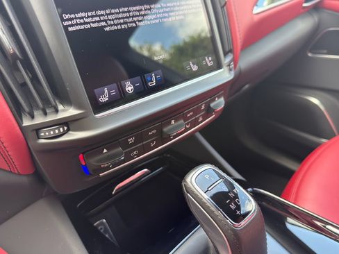 Certified 2023 Maserati Levante Modena AWD/4WD image 19
