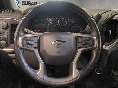 Used 2022 Chevrolet Silverado 1500 RST image 11