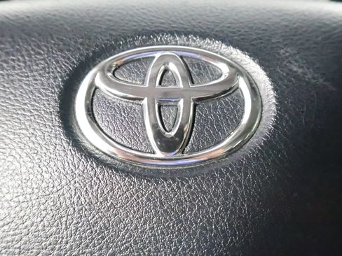 Used 2020 Toyota 4Runner TRD Off-Road Premium w/ Moonroof Package AWD/4WD image 30
