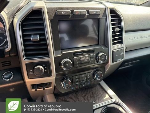 Used 2019 Ford F250 Lariat w/ Lariat Ultimate Package AWD/4WD image 16