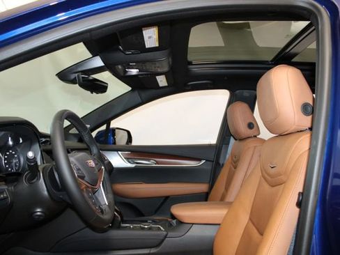 New 2026 Cadillac XT5 Premium Luxury w/ Driver Assist Package AWD/4WD image 6