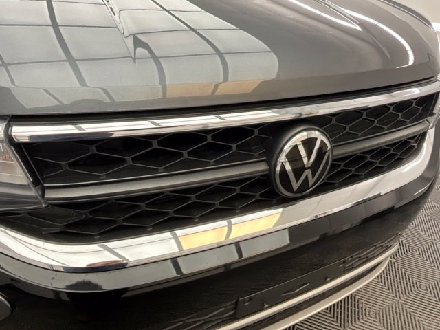 Used 2023 Volkswagen Taos S FWD image 31