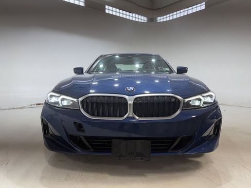 Used 2023 BMW 330i xDrive Sedan w/ Convenience Package image 5