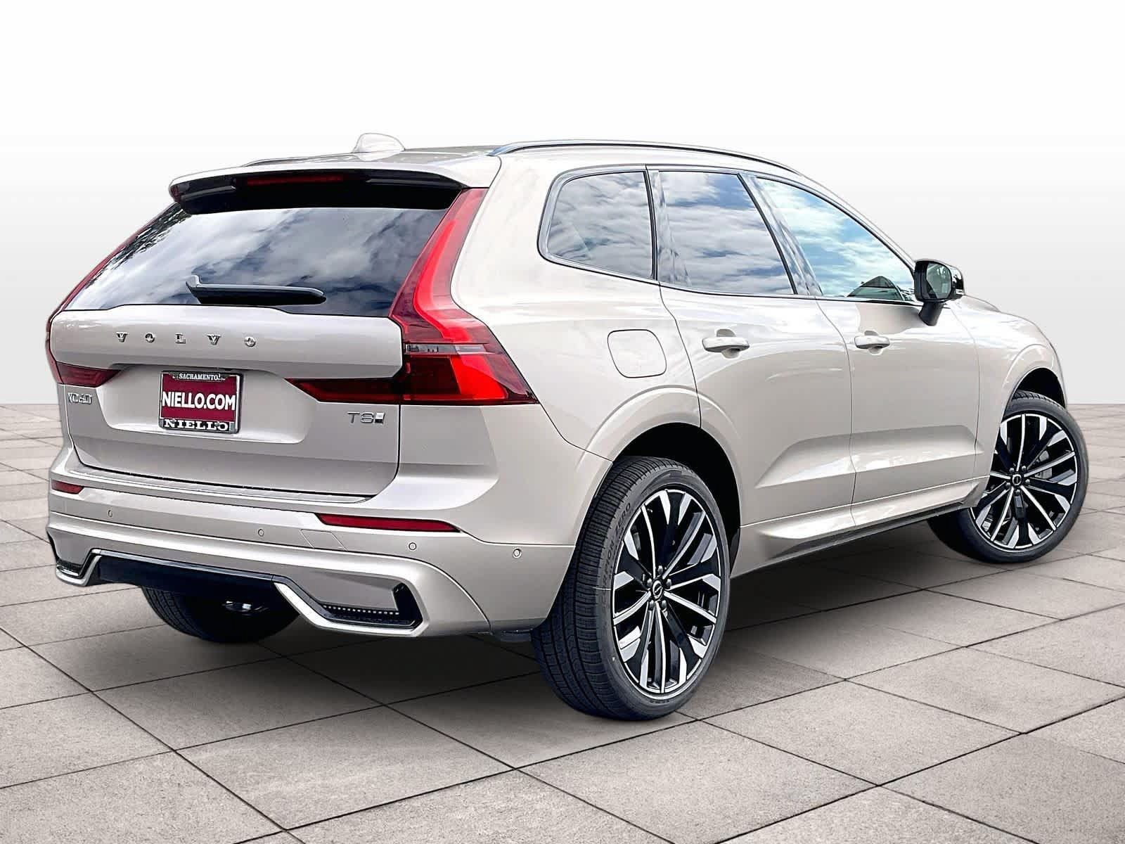 New 2027 Volvo XC60 T8 Ultra AWD/4WD image 4