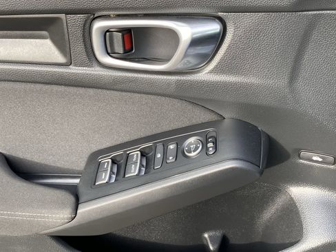 Used 2023 Honda Civic LX image 15