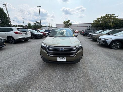 Used 2026 Subaru Forester Touring AWD/4WD image 2
