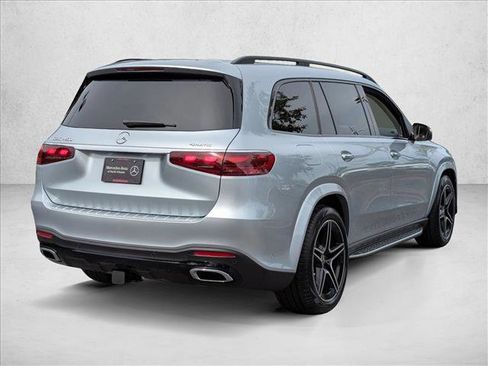 New 2025 Mercedes-Benz GLS 450 4MATIC image 2