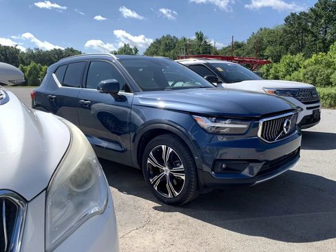Used 2021 Volvo XC40 T5 Inscription w/ Advanced Package AWD/4WD image 1