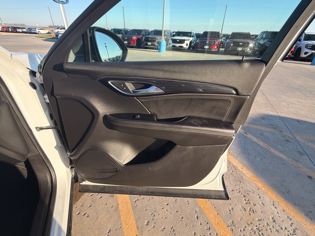 Used 2021 Buick Envision Preferred FWD image 36
