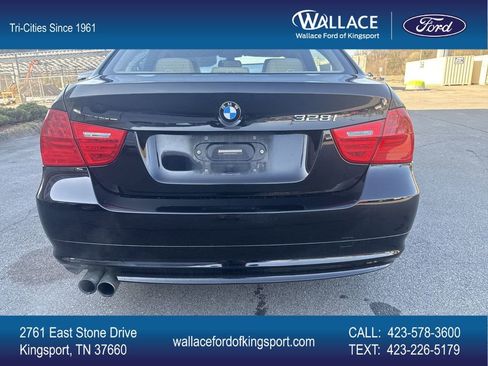 Used 2010 BMW 328i Sedan RWD image 5