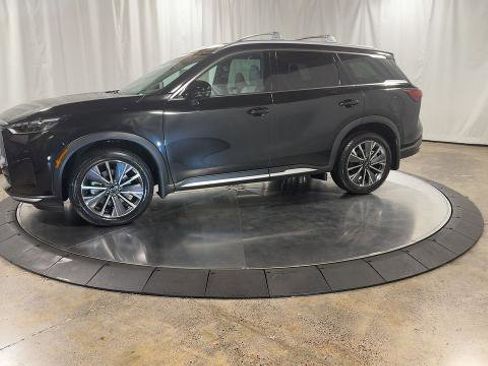 Certified 2026 INFINITI QX60 Luxe w/ Family Package AWD/4WD image 10