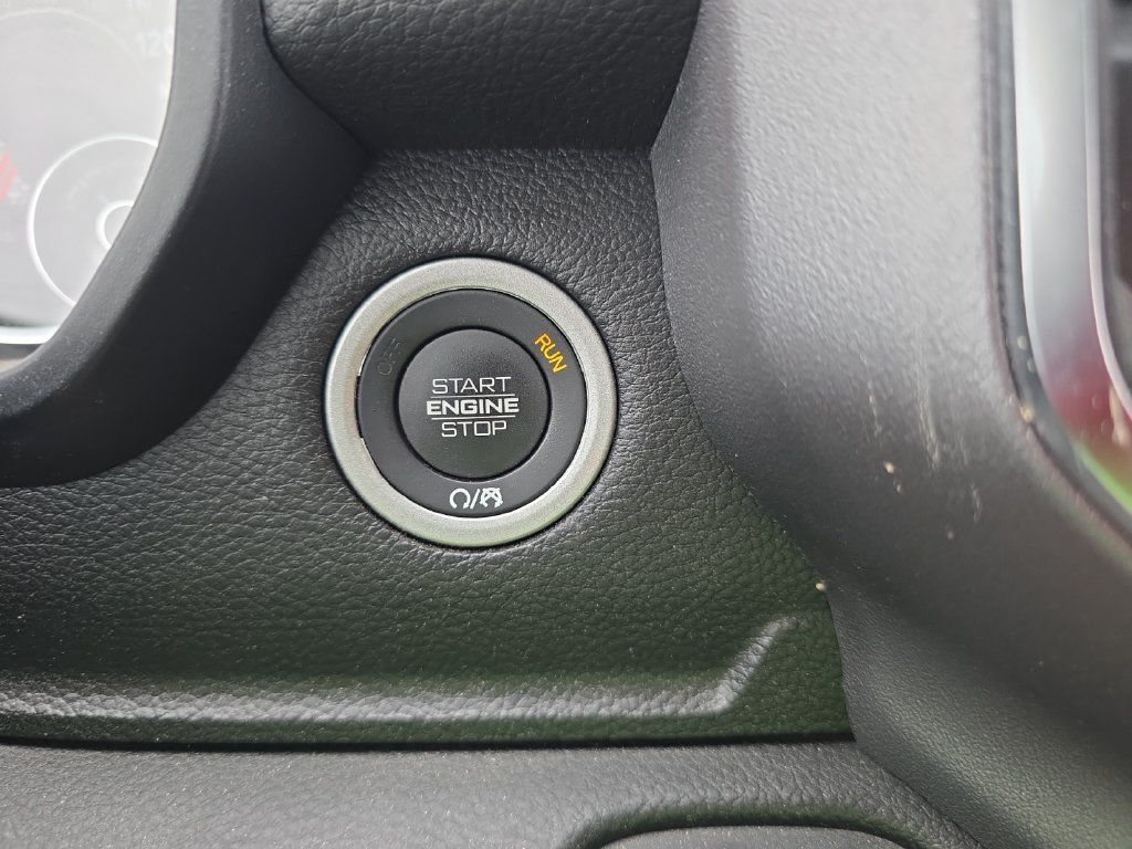 Used 2025 RAM 1500 Big Horn AWD/4WD image 27