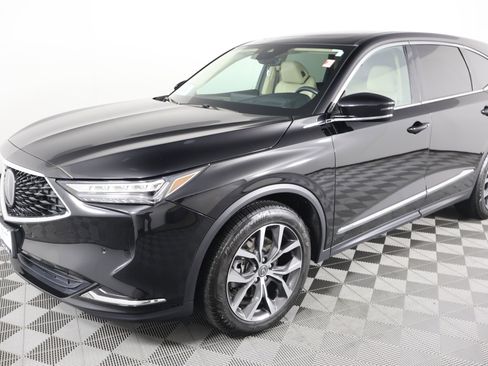 Certified 2023 Acura MDX SH-AWD w/ Technology Package image 10