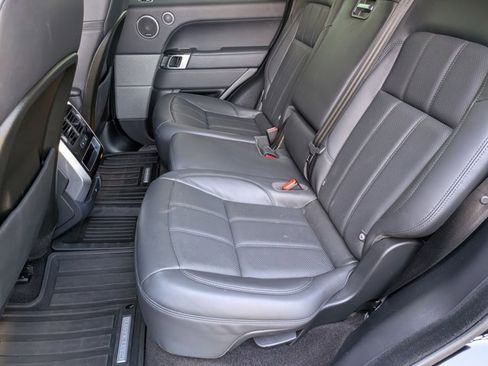 Used 2019 Land Rover Range Rover Sport Supercharged AWD/4WD image 16