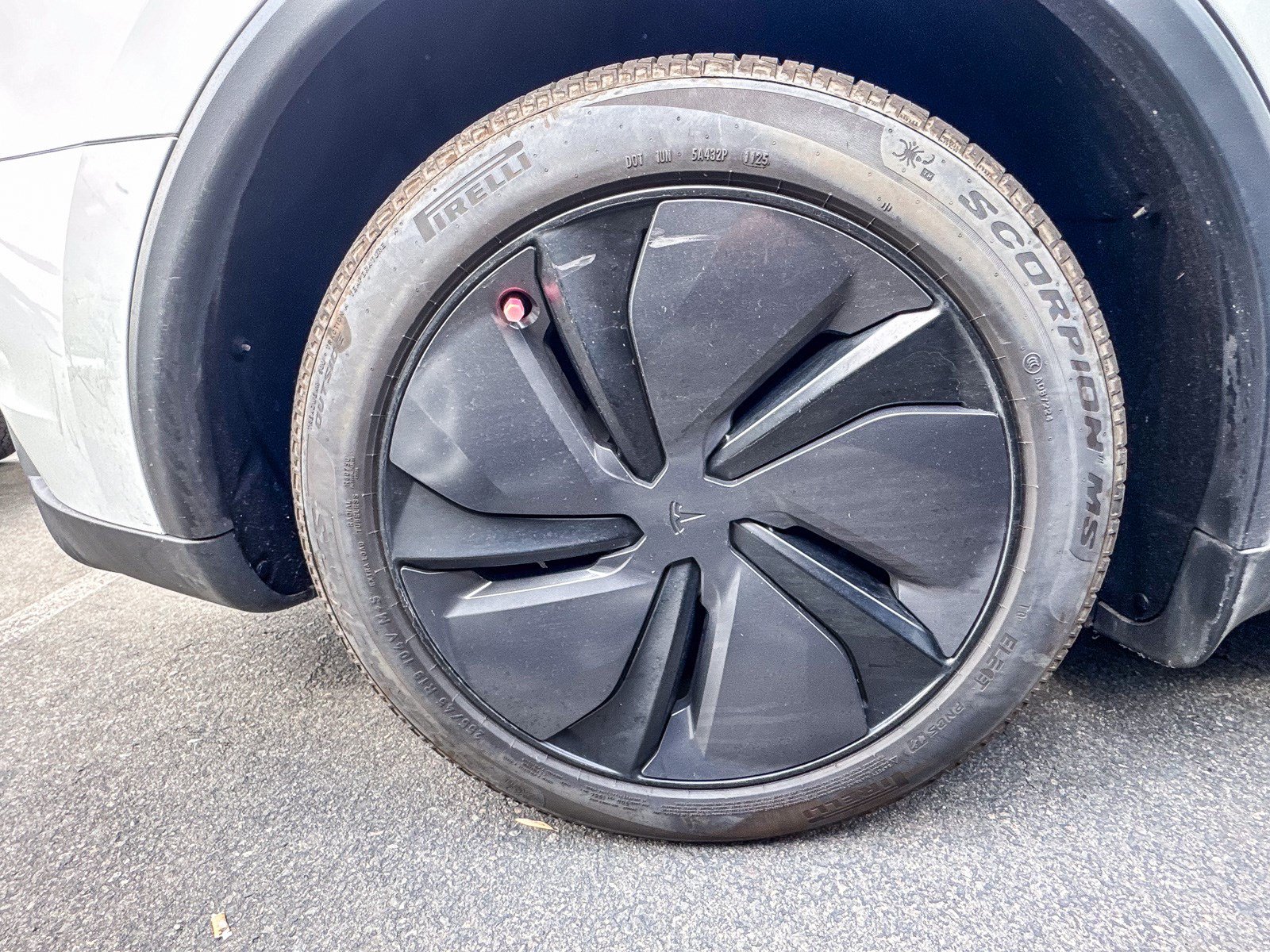 Used 2026 Tesla Model Y Long Range AWD/4WD image 19
