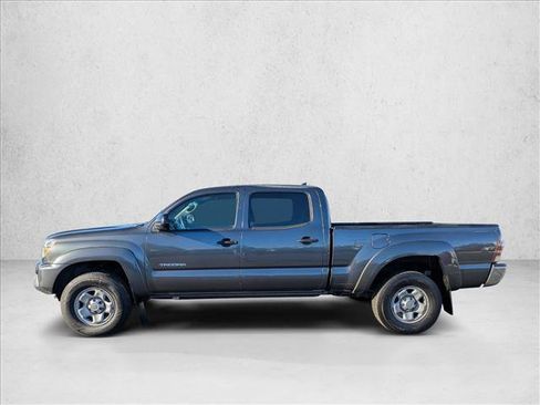 Used 2014 Toyota Tacoma PreRunner image 4