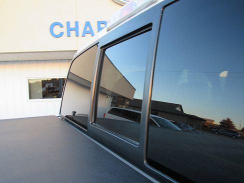 Used 2012 Ford F150 Lariat w/ Lariat Chrome Pkg image 36