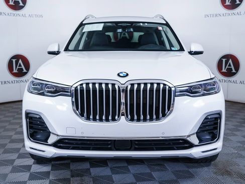 Used 2022 BMW X7 xDrive40i w/ Premium Package AWD/4WD image 2