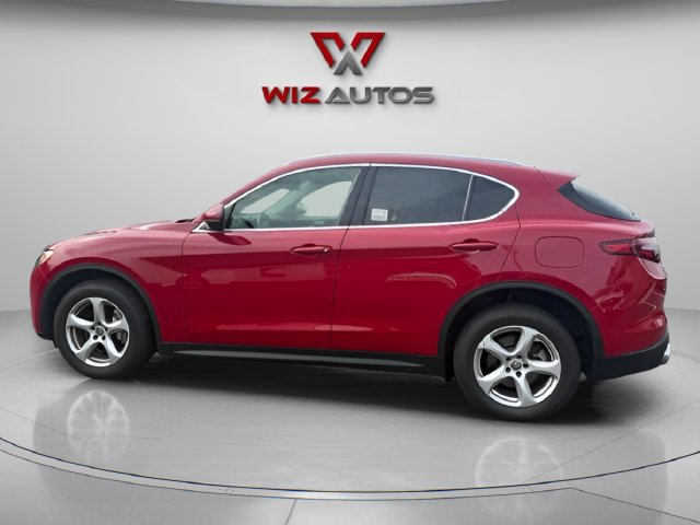 Used 2019 Alfa Romeo Stelvio AWD w/ Cold Weather Package image 2