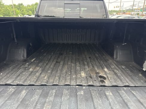 Used 2022 GMC Sierra 1500 Denali AWD/4WD image 5
