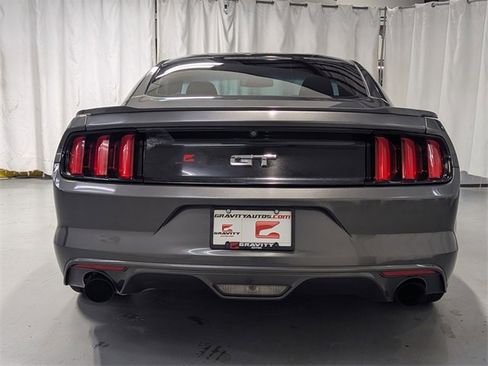 Used 2017 Ford Mustang GT image 27