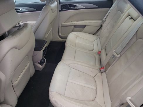 Used 2017 Lincoln MKZ Reserve image 18
