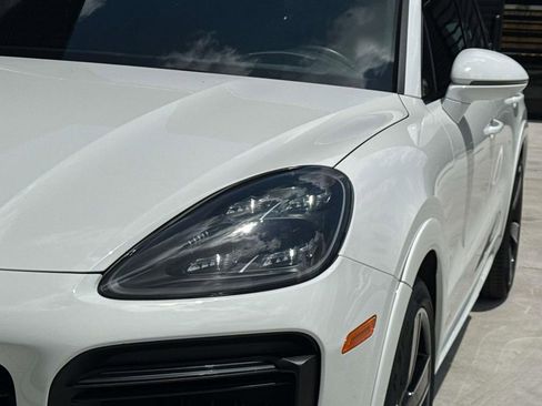 Certified 2023 Porsche Cayenne GTS AWD/4WD image 7