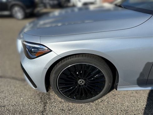 New 2026 Mercedes-Benz CLE 300 4MATIC Coupe image 10