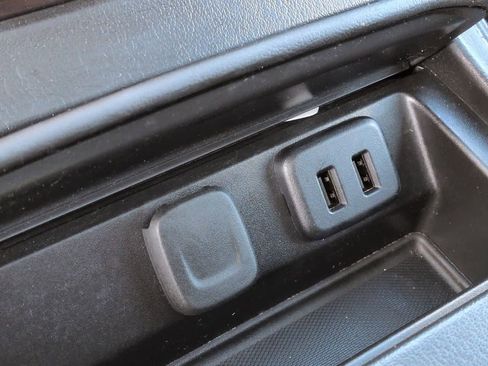 Used 2019 GMC Yukon Denali w/ Denali Ultimate Package image 32