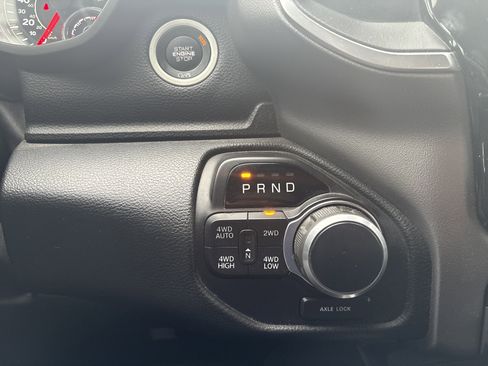 Used 2019 RAM 1500 Big Horn image 27